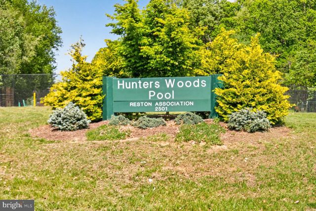 12128 BASSET LN, Reston, VA 20191