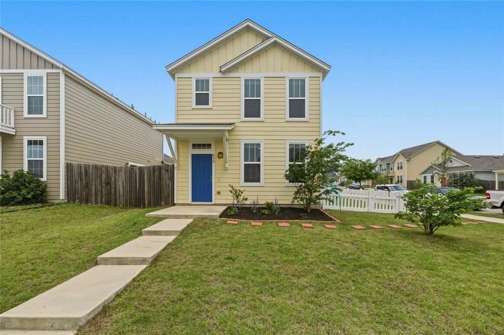 450 Ferrule DR, Kyle, TX 78640