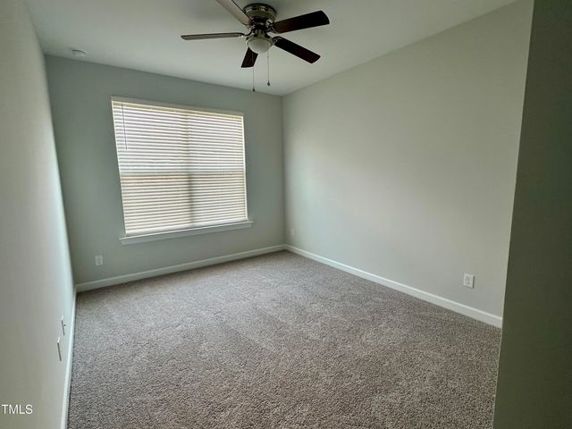 27 Pansy Park, Clayton, NC 27520