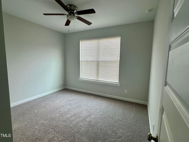 27 Pansy Park, Clayton, NC 27520