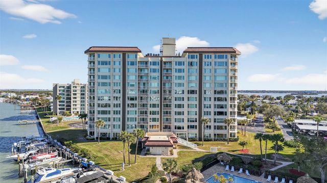 736 ISLAND WAY 404, Clearwater Beach, FL 33767