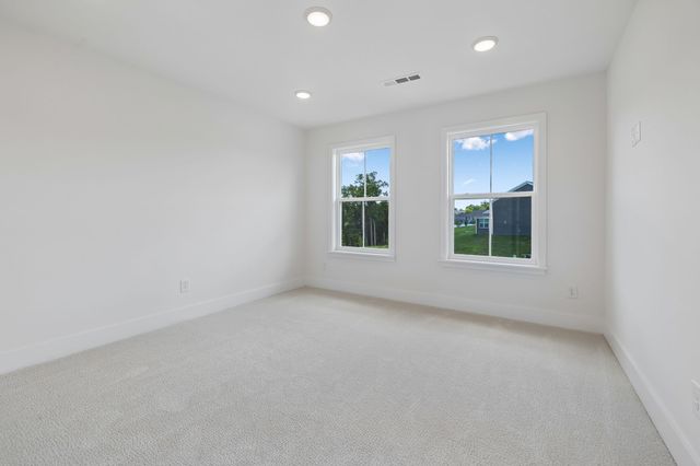 217 Ash Dale Dr, Mount Juliet, TN 37122