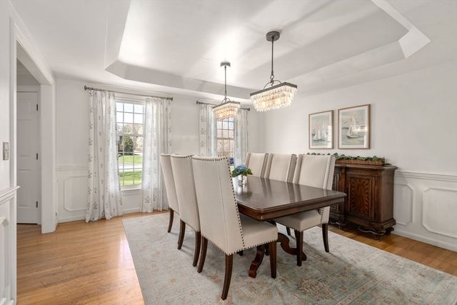 17 Kendall Dr, Westborough, MA 01581