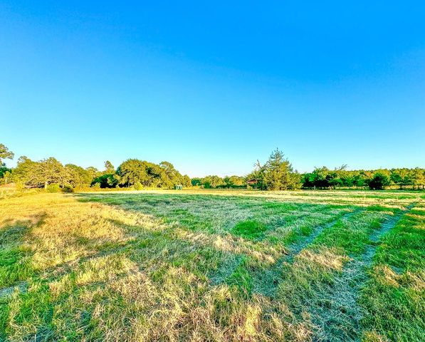 T-5 Hoke Road, Richards, TX 77873