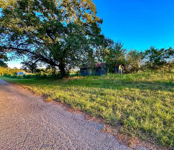 T-5 Hoke Road, Richards, TX 77873