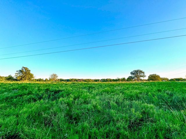 T-5 Hoke Road, Richards, TX 77873