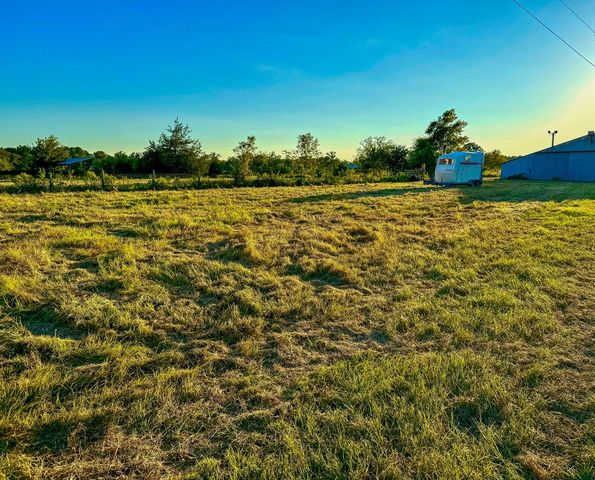 T-5 Hoke Road, Richards, TX 77873