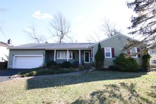 450 Redmond Avenue, Oakhurst, NJ 07755