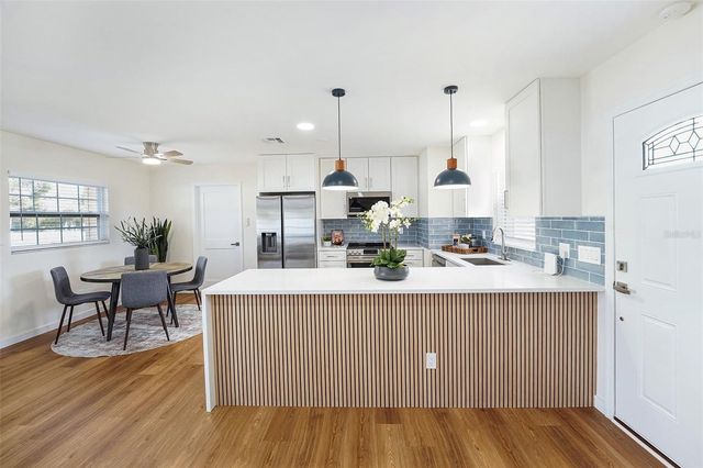 6511 SAWYER COURT, Tampa, FL 33634