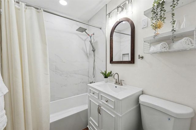 6511 SAWYER COURT, Tampa, FL 33634