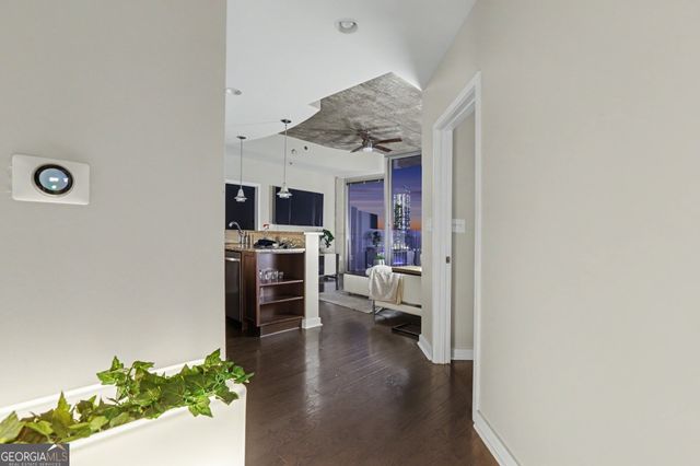 855 Peachtree Street NE 3206, Atlanta, GA 30308