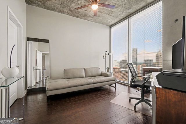 855 Peachtree Street NE 3206, Atlanta, GA 30308