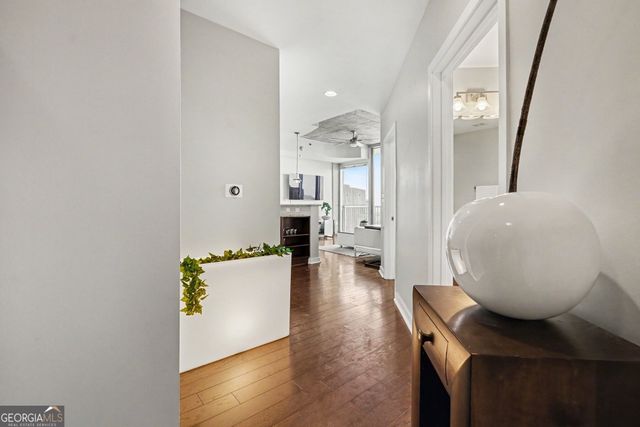 855 Peachtree Street NE 3206, Atlanta, GA 30308
