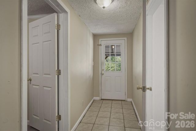 2566 Andrews Circle, Lenoir, NC 28645