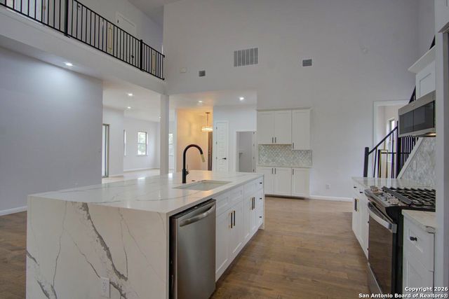 17 Liser Glen, San Antonio, TX 78257