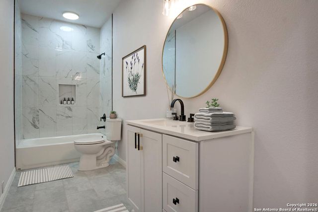 17 Liser Glen, San Antonio, TX 78257