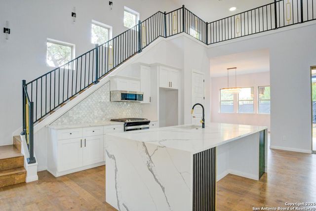 17 Liser Glen, San Antonio, TX 78257