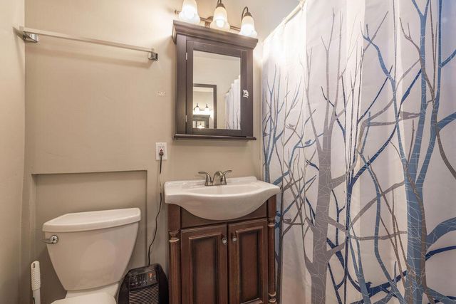 696 Highland Lane, Sugarloaf, CA 92386