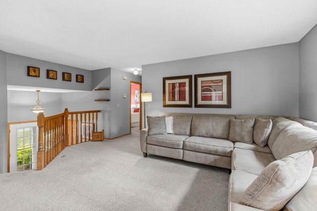 4911 106th Avenue NE, Circle Pines, MN 55014