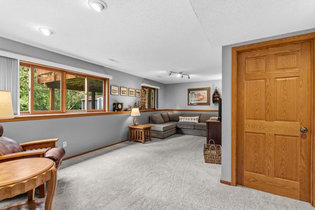 4911 106th Avenue NE, Circle Pines, MN 55014