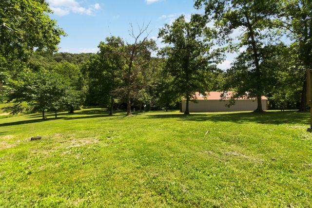 190 Geneva-McKinney Road, Stanford, KY 40484