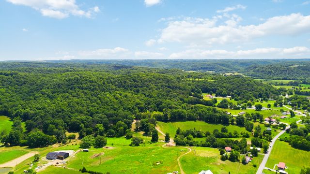 190 Geneva-McKinney Road, Stanford, KY 40484