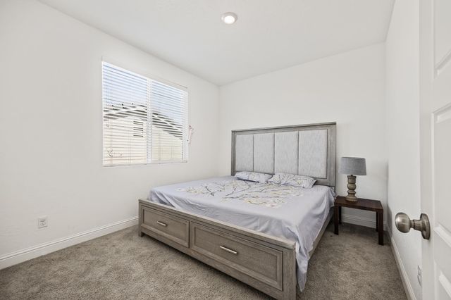 153 Boulder Drive S, Madera, CA 93636