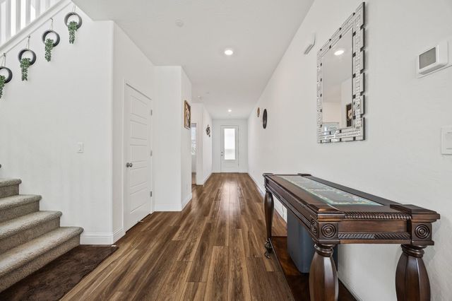 153 Boulder Drive S, Madera, CA 93636