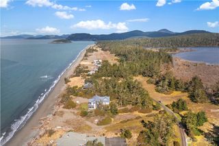 38 A Surfcrest Drive, Oak Harbor, WA 98277