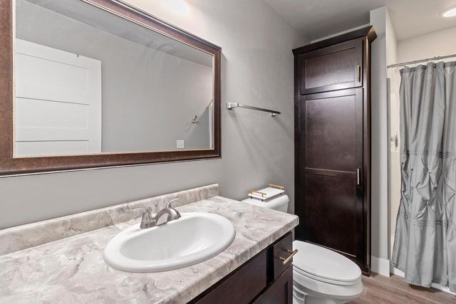 224 S JACKSON STREET, Green Bay, WI 54301