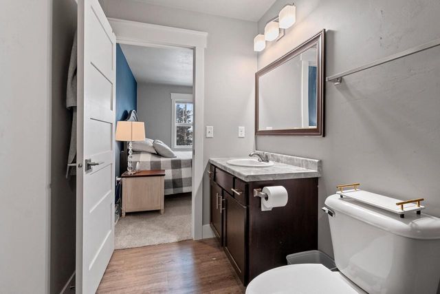 224 S JACKSON STREET, Green Bay, WI 54301