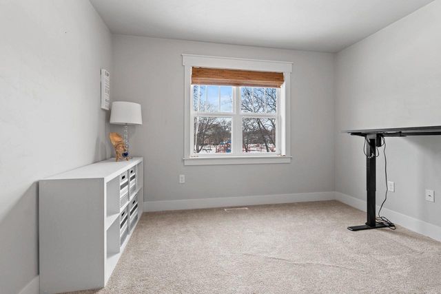 224 S JACKSON STREET, Green Bay, WI 54301