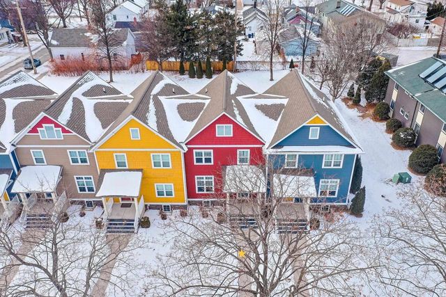 224 S JACKSON STREET, Green Bay, WI 54301