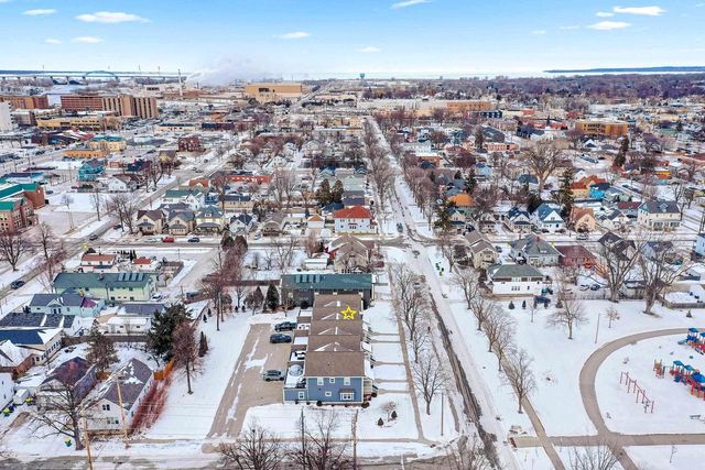 224 S JACKSON STREET, Green Bay, WI 54301
