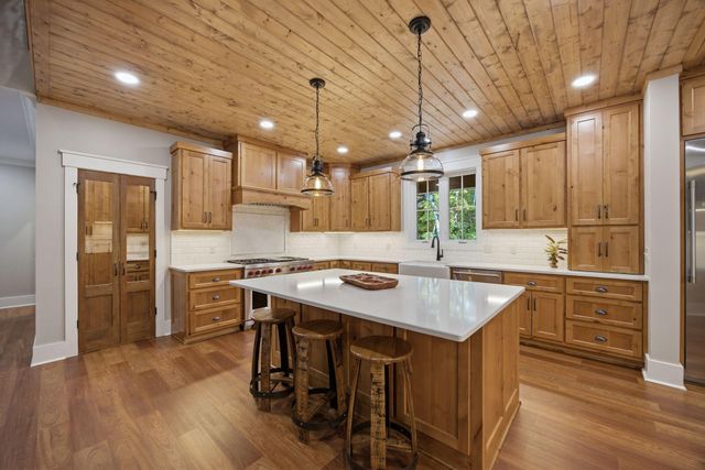 454 Highland Forest Circle, Menlo, GA 30731