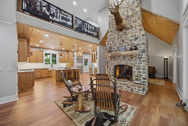 454 Highland Forest Circle, Menlo, GA 30731