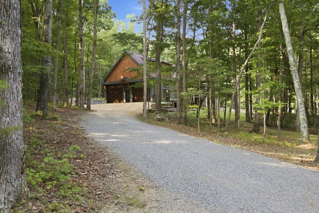 454 Highland Forest Circle, Menlo, GA 30731
