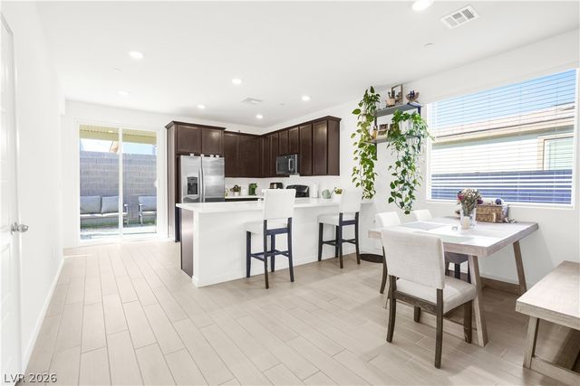 9398 Noble Fir Ridge Avenue, Las Vegas, NV 89143