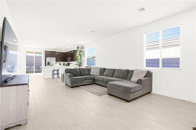 9398 Noble Fir Ridge Avenue, Las Vegas, NV 89143