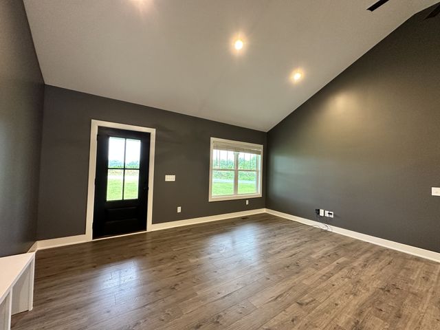 360 Coker Ford Rd, Portland, TN 37148