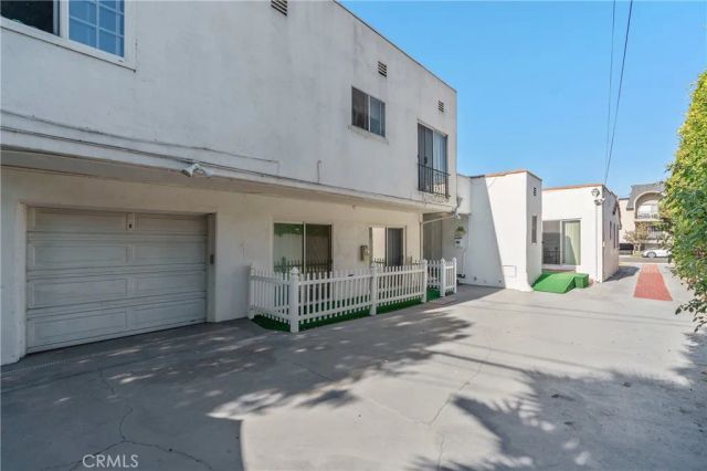 10636 Ayres Avenue, Los Angeles, CA 90064