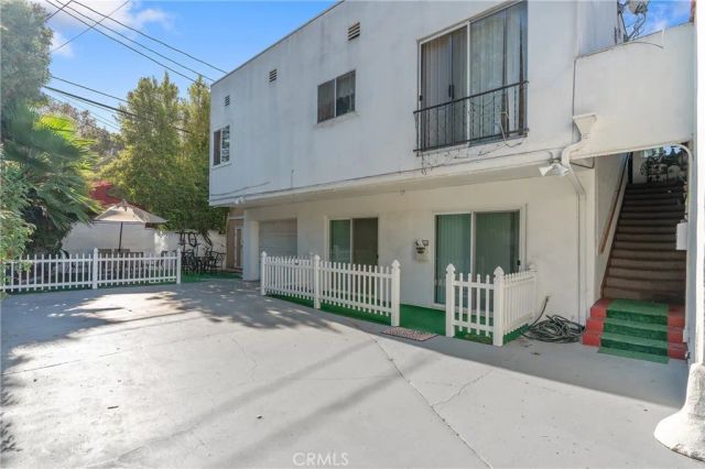 10636 Ayres Avenue, Los Angeles, CA 90064