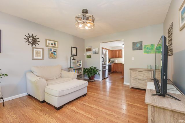775 E Case Boulevard, Albany, IN 47320