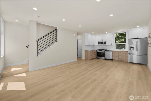 1602 E Marion Street, Seattle, WA 98122