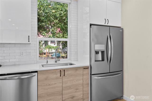 1602 E Marion Street, Seattle, WA 98122