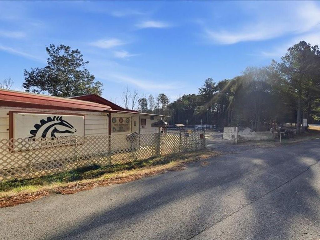 135 Long NW Road, Sugar Valley, GA 30746