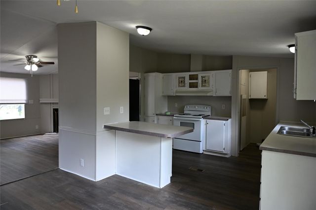 12766 Paradise View Court W, Willis, TX 77318