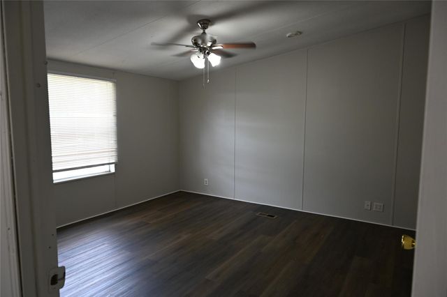 12766 Paradise View Court W, Willis, TX 77318