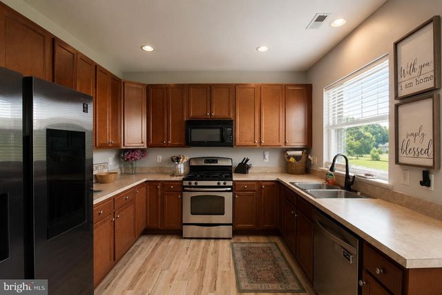 406 WILMORE DR, Middletown, DE 19709