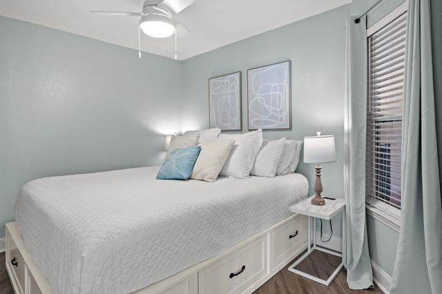 9520 Seawall Boulevard 319, Galveston, TX 77554